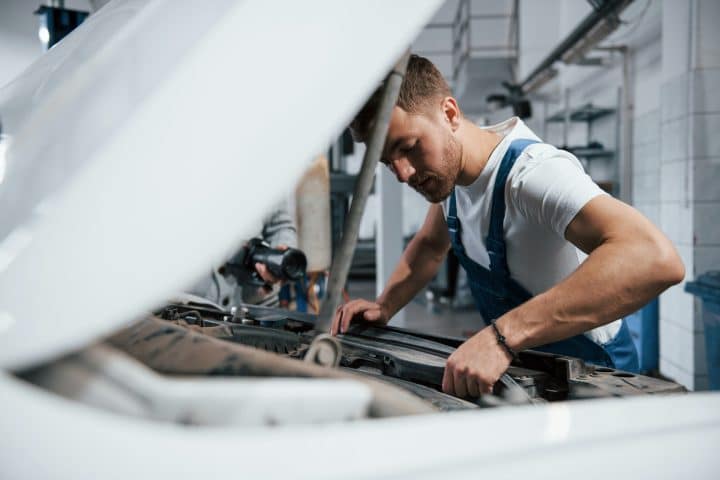 car-mechanic-image-1